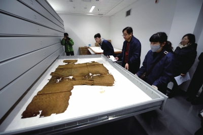 昆明搬家公司解讀3000文物重返地下 明十三陵“文物大搬家”.jpg 昆明搬家公司解讀3000文物重返地下 明十三陵“文物大搬家”.jpg